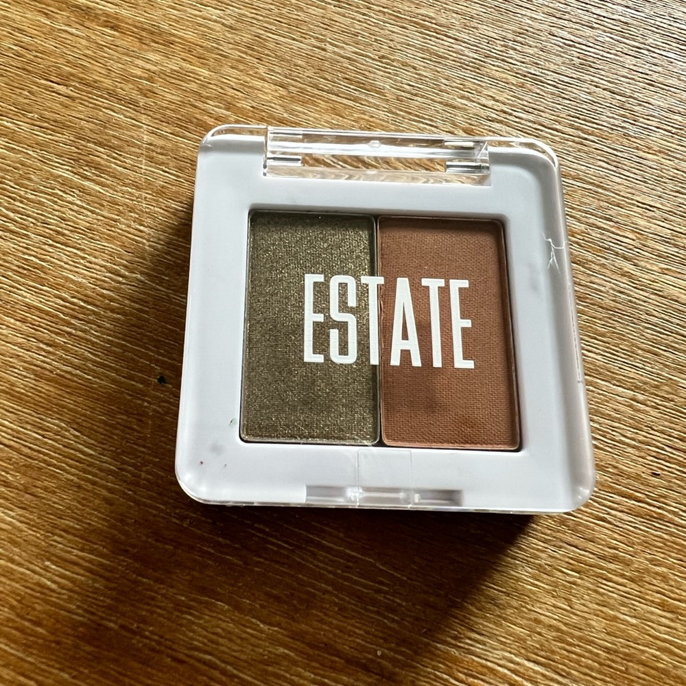 ⭐️💛NWT ESTATE EYE SHADOW SAMPLE 💛⭐️